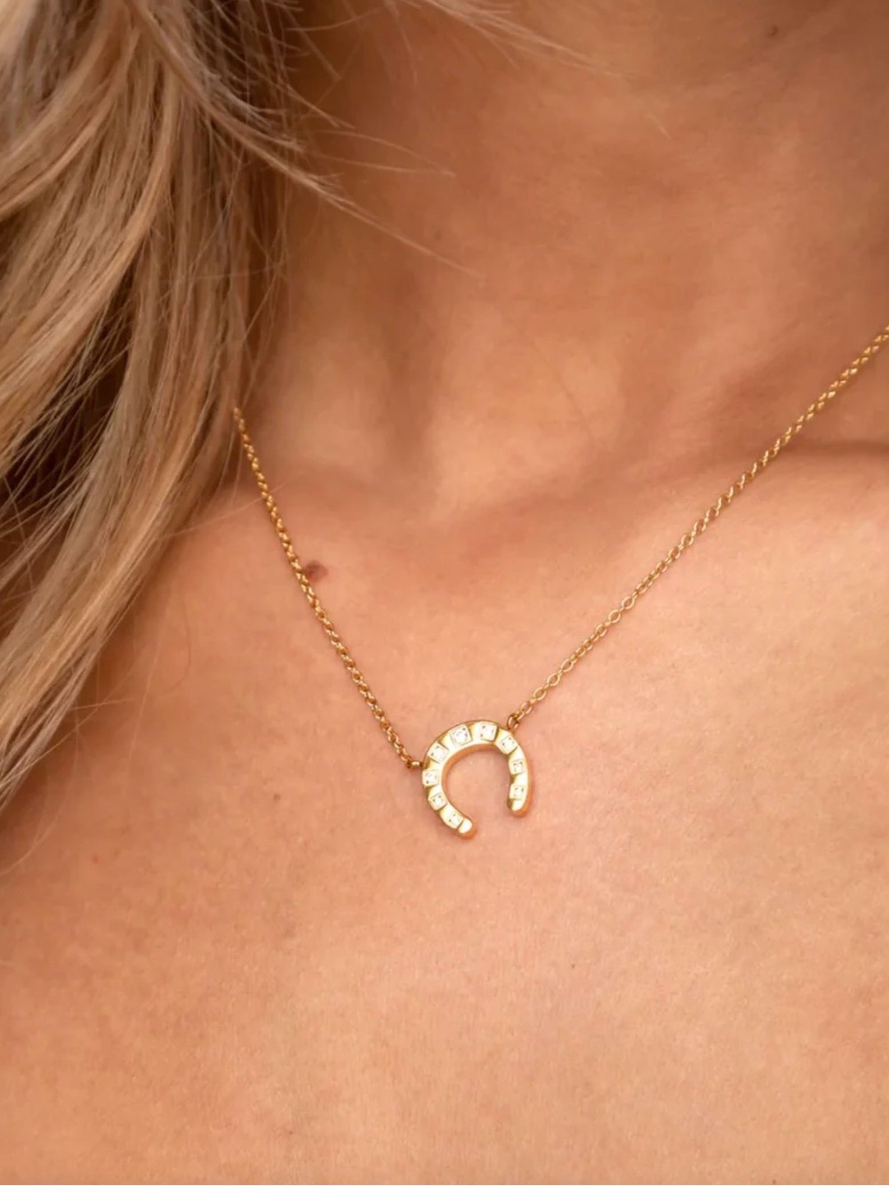 Sahira Gold Horseshoe Pendant Necklace
